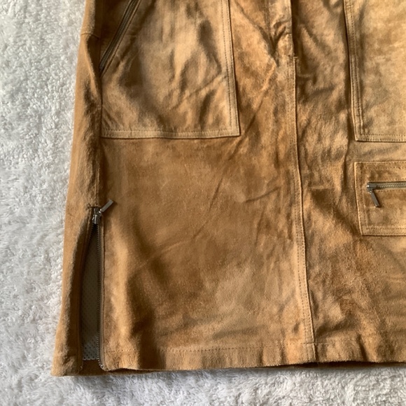 Danier Suede Skirt - Picture 4 of 5